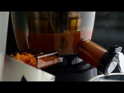 Carrots Juicing with the SANA 868 Wide Feed Juicer