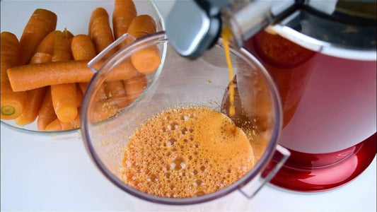 Make Carrot Juice with the Sana 848 Juicer